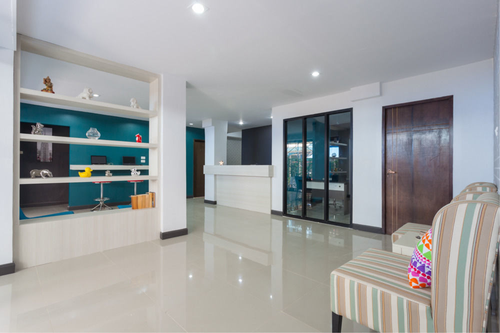 Отель Simple Boutique Seabreeze Patong Экстерьер фото